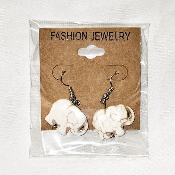 Boutique New handcarved semiprecious howlite elephant earrings - Picture 6 of 7